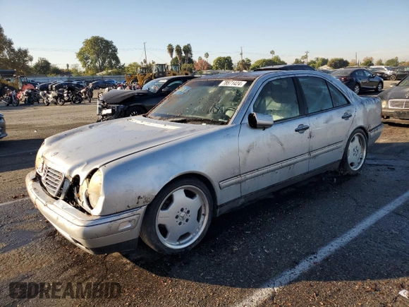 1997 Mercedes-Benz E-Class with VIN WDBJF72F7VA453786, listed as a Copart auction lot 78871424 with 128,304 mi miles and Clean Title. Bid and sale history available at carsss.com. Image 1.