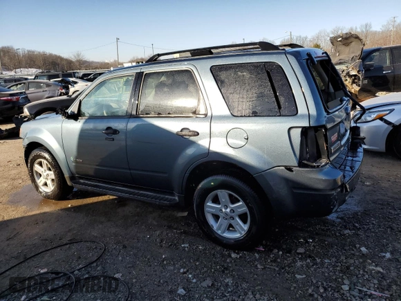 2011 Ford Escape Hybrid z VIN 1FMCU4K35BKB58210, wystawiony jako Copart lot #42141165 z przebiegiem 175 636 mil mil oraz Nie do naprawy • Non repairable. Historia ofert i sprzedaży dostępna na DreamBid. Obrazek 2.