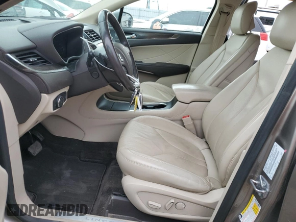 2017 Lincoln MKC Reserve with VIN 5LMTJ3DH9HUL53913, listed as a Copart auction lot 58224255 with 87,702 mi miles and Salvage title. Bid and sale history available at DreamBid. Image 7.
