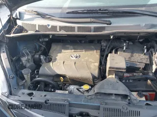 2011 Toyota Sienna XLE AAS with VIN 5TDYK3DC9BS070504, listed as a IAAI auction lot 42046045 with 193,066 mi miles and . Bid and sale history available at DreamBid. Image 10.