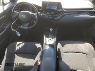 2018 Toyota C-HR XLE with VIN NMTKHMBX6JR027140, listed as a Copart auction lot 55142345 with 97,653 mi miles and Clean Title. Bid and sale history available at carsss.com. Image 8.