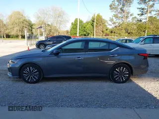 2024 Nissan Altima SV with VIN 1N4BL4DV4RN314821, listed as a IAAI auction lot 42045835 with 43,026 mi miles and . Bid and sale history available at DreamBid. Image 14.
