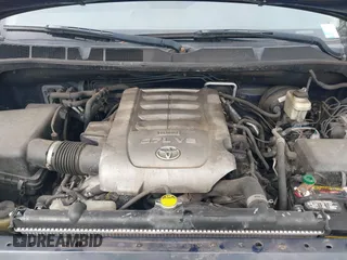 2008 Toyota Sequoia SR5 with VIN 5TDBY64A38S004334, listed as a IAAI auction lot 41710534 with 278,748 mi miles. Bid and sale history available at carsss.com. Image 10.