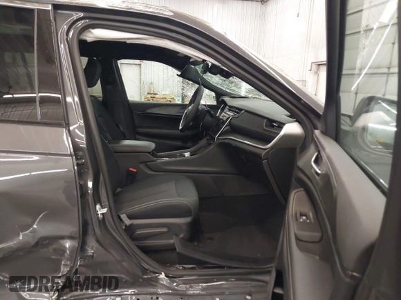 2025 Jeep Grand Cherokee Altitude X with VIN 1C4RJHAG5SC278876, listed as a IAAI auction lot 42261321 with 819 mi miles and . Bid and sale history available at DreamBid. Image 5.