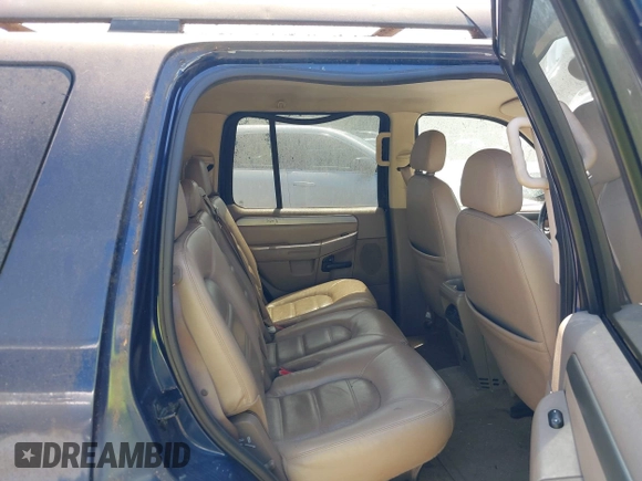 2005 Ford Explorer XLT with VIN 1FMZU73E35UA55808, listed as a IAAI auction lot 42819490 with 211,856 mi miles and . Bid and sale history available at DreamBid. Image 8.