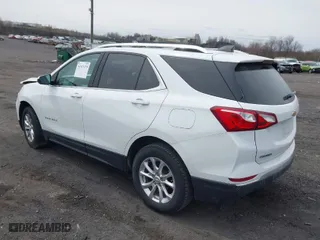 2020 Chevrolet Equinox LT with VIN 2GNAXUEVXL6168646, listed as a IAAI auction lot 41941475 with 131,800 mi miles. Bid and sale history available at carsss.com. Image 3.