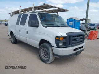 2013 Ford Econoline Cargo Commercial with VIN 1FTSE3EL4DDA38215, listed as a IAAI auction lot 41627924 with 181,821 mi miles. Bid and sale history available at carsss.com. Image 1.