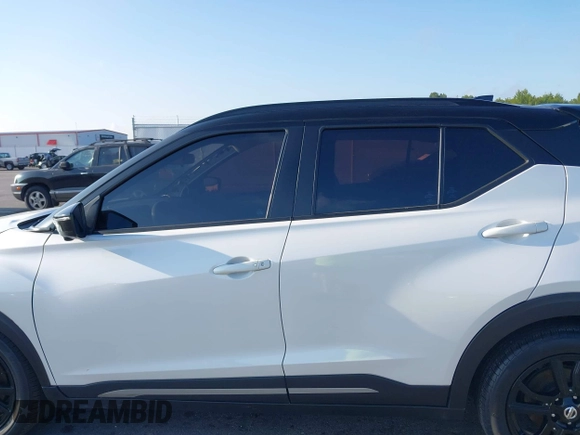 2021 Nissan Kicks SR with VIN 3N1CP5DV3ML529482, listed as a IAAI auction lot 40128361 with 65,686 mi miles and . Bid and sale history available at DreamBid. Image 15.