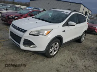 2013 Ford Escape SE with VIN 1FMCU9GX5DUB79915, listed as a Copart auction lot 48339745 with 157,310 mi miles and Salvage Title. Bid and sale history available at carsss.com. Image 1.