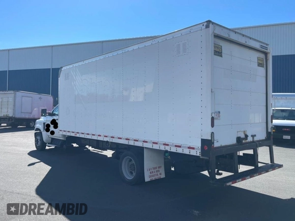 2019 Chevrolet Silverado 1500 with VIN 1HTKHPVK7KH811807, listed as a Copart auction lot 80460874 with 157,626 mi miles and Clean Title. Bid and sale history available at DreamBid. Image 3.