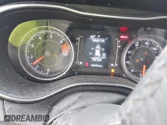 2019 Jeep Cherokee Latitude Plus with VIN 1C4PJMLB7KD182307, listed as a IAAI auction lot 42119065 with 146,718 mi miles and . Bid and sale history available at carsss.com. Image 7.