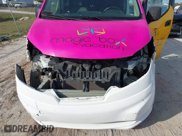 2015 Nissan NV200 SV with VIN 3N6CM0KN5FK732133, listed as a IAAI auction lot 41449057 with 168,515 mi miles. Bid and sale history available at carsss.com. Image 6.