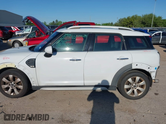 2019 MINI Countryman Cooper with VIN WMZYS7C53K3F45854, listed as a IAAI auction lot 41884080 with 114,524 mi miles and . Bid and sale history available at DreamBid. Image 15.