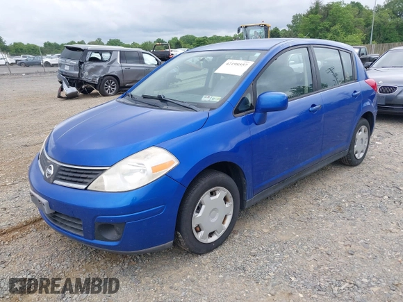 2009 Nissan Versa 1.8 S with VIN 3N1BC13E79L425943, listed as a IAAI auction lot 42198557 with 217,059 mi miles. Bid and sale history available at carsss.com. Image 2.