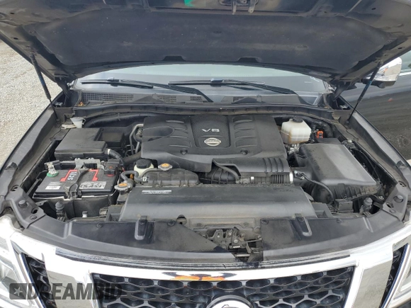 2018 Nissan Armada SL z VIN JN8AY2NC1JX502296, wystawiony jako Copart lot #53389055 z przebiegiem 129 237 mil mil oraz Czysty tytuł • Clean title. Historia ofert i sprzedaży dostępna na DreamBid. Obrazek 12.