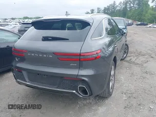 2023 Genesis GV70 2.5T z VIN KMUMADTB7PU103287, wystawiony jako IAAI lot #42112852 z przebiegiem 27 535 mil mil oraz . Historia ofert i sprzedaży dostępna na DreamBid. Obrazek 4.