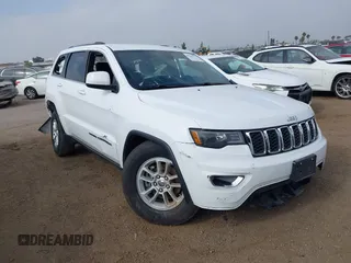 2020 Jeep Grand Cherokee Laredo E с VIN 1C4RJEAG4LC245884, выставлен на аукционе IAAI как лот 42564754 с пробегом 63 356 миль миль и . История ставок и продаж доступна на DreamBid. Изображение 1.