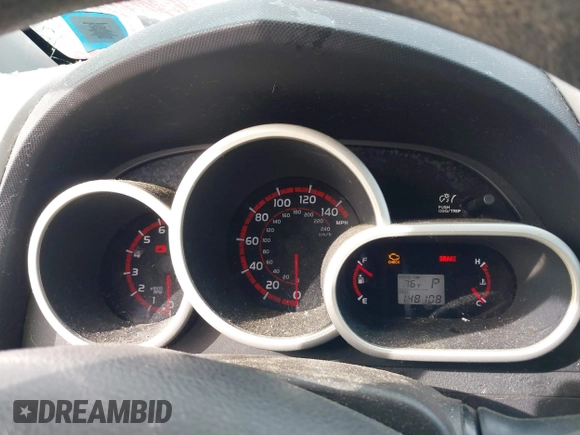 2009 Pontiac Vibe z VIN 5Y2SM67099Z420029, wystawiony jako IAAI lot #41819986 z przebiegiem 140 108 mil mil oraz . Historia ofert i sprzedaży dostępna na DreamBid. Obrazek 7.