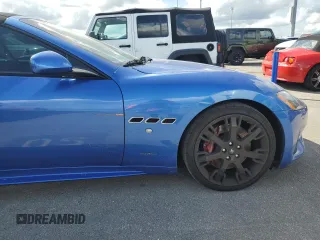 2019 Maserati GranTurismo Sport с VIN ZAM45VMA6K0312258, выставлен на аукционе Copart как лот 74933654 с пробегом Не указан миль и На запчасти • Non repairable. История ставок и продаж доступна на DreamBid. Изображение 12.