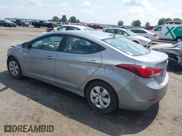 2016 Hyundai Elantra SE with VIN 5NPDH4AE2GH731022, listed as a IAAI auction lot 42473510 with 112,360 mi miles and . Bid and sale history available at DreamBid. Image 3.