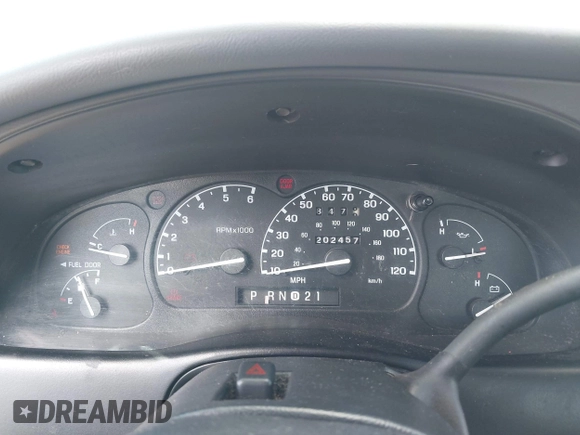 2001 Ford Ranger XL with VIN 1FTYR14V01PB01763, listed as a IAAI auction lot 42200132 with 202,457 mi miles and . Bid and sale history available at DreamBid. Image 7.