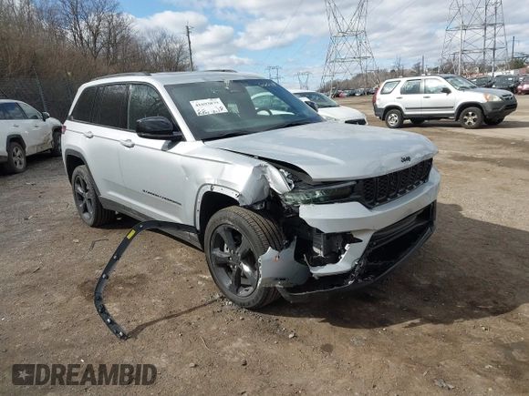 2023 Jeep Grand Cherokee Laredo with VIN 1C4RJHAG2PC660418, listed as a IAAI auction lot 41693879 with 4,295 mi miles and . Bid and sale history available at DreamBid. Image 17.