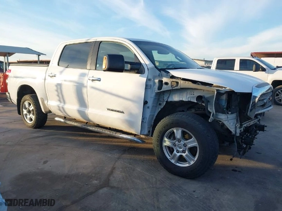 2007 Toyota Tundra LTD with VIN 5TBEV58167S452116, listed as a IAAI auction lot 41259578 with 202,563 mi miles. Bid and sale history available at carsss.com. Image 1.