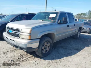 2006 Chevrolet Silverado 1500 LT2 with VIN 2GCEK13T661211745, listed as a IAAI auction lot 41714850 with 1 mi miles. Bid and sale history available at carsss.com. Image 16.