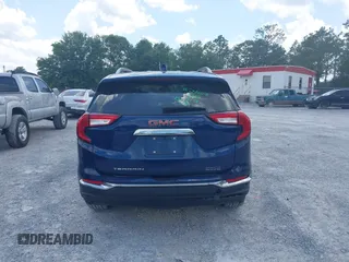2023 GMC Terrain SLT z VIN 3GKALPEG0PL167003, wystawiony jako IAAI lot #42155979 z przebiegiem 42 120 mil mil oraz . Historia ofert i sprzedaży dostępna na DreamBid. Obrazek 17.
