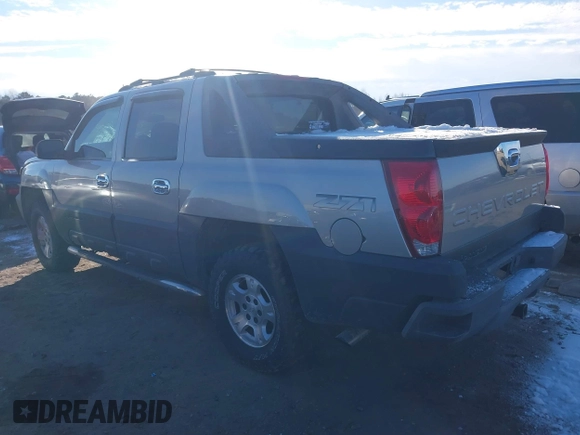 2004 Chevrolet Avalanche z VIN 3GNEK12T84G114477, wystawiony jako IAAI lot #41414239 z przebiegiem 241 844 mil mil oraz . Historia ofert i sprzedaży dostępna na DreamBid. Obrazek 3.