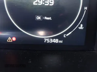 2023 Kia Sorento SX z VIN 5XYRK4LF0PG171635, wystawiony jako IAAI lot #42116649 z przebiegiem 75 348 mil mil oraz . Historia ofert i sprzedaży dostępna na DreamBid. Obrazek 15.