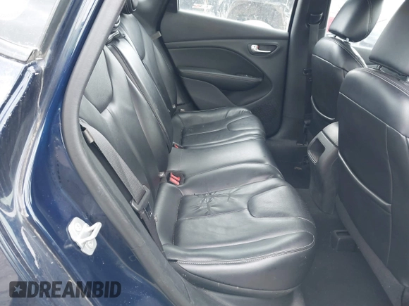 2015 Dodge Dart Limited with VIN 1C3CDFCB5FD142397, listed as a IAAI auction lot 41469465 with 115,195 mi miles. Bid and sale history available at carsss.com. Image 8.