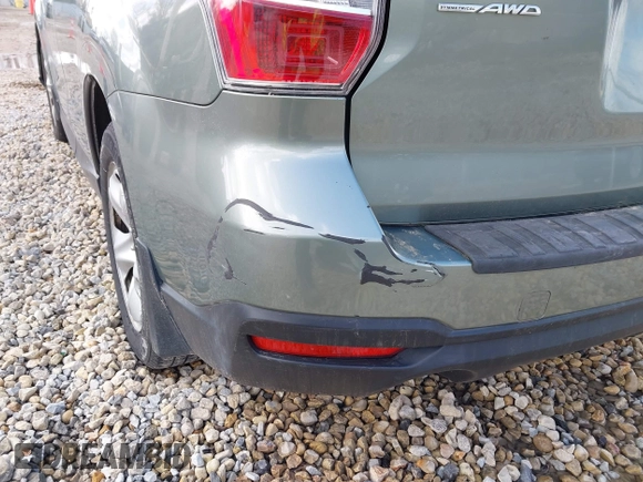 2014 Subaru Forester 2.5i with VIN JF2SJAAC0EG433483, listed as a IAAI auction lot 41836560 with 231,638 mi miles. Bid and sale history available at carsss.com. Image 21.