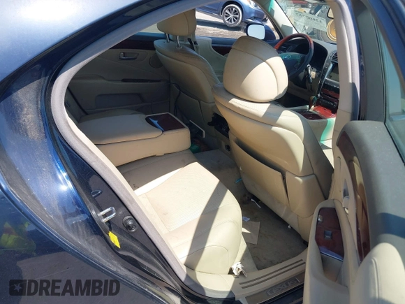 2008 Lexus LS 460 with VIN JTHBL46F385055817, listed as a IAAI auction lot 42668757 with 220,389 mi miles and . Bid and sale history available at DreamBid. Image 8.