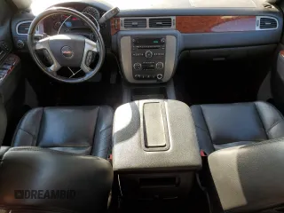 2013 GMC Sierra 1500 SLT with VIN 3GTP2WE73DG367638, listed as a Copart auction lot 52028535 with 140,086 mi miles and Salvage title. Bid and sale history available at DreamBid. Image 8.