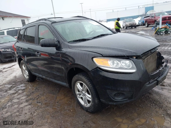 2012 Hyundai Santa Fe GLS with VIN 5XYZG3ABXCG159336, listed as a IAAI auction lot 41635699 with 128,975 mi miles. Bid and sale history available at carsss.com. Image 1.