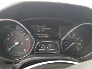 2018 Ford Focus SE with VIN 1FADP3FE6JL276125, listed as a Copart auction lot 59358325 with 155,208 mi miles and Salvage title. Bid and sale history available at DreamBid. Image 9.
