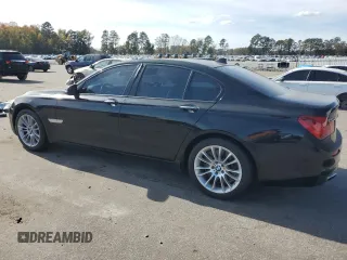 2013 BMW 7 Series 750i with VIN WBAYA8C57DC996582, listed as a Copart auction lot 79250334 with 82,336 mi miles and Clean Title. Bid and sale history available at DreamBid. Image 2.