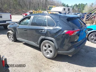 2022 Toyota RAV4 Hybrid XLE z VIN 4T3RWRFV0NU054821, wystawiony jako IAAI lot #42144555 z przebiegiem 29 485 mil mil oraz . Historia ofert i sprzedaży dostępna na DreamBid. Obrazek 3.