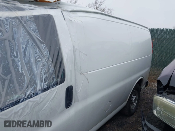 2024 GMC Savana Cargo Van with VIN 1GTW7AFPXR1165741, listed as a IAAI auction lot 41519130 with 1 mi miles. Bid and sale history available at carsss.com. Image 13.