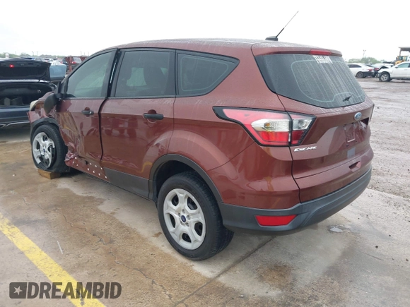 2018 Ford Escape S with VIN 1FMCU0F73JUA03910, listed as a IAAI auction lot 41899146 with 33,486 mi miles and . Bid and sale history available at carsss.com. Image 3.