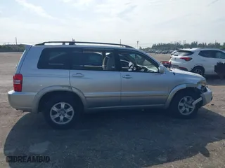 2002 Toyota Highlander with VIN JTEGF21A620053347, listed as a IAAI auction lot 41393410 with 77,753 mi miles. Bid and sale history available at carsss.com. Image 13.