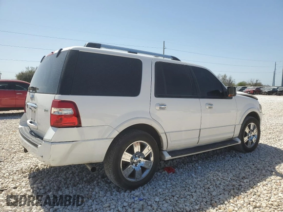2010 Ford Expedition Limited с VIN 1FMJU1K57AEA34671, выставлен на аукционе Copart как лот 50102085 с пробегом 179 181 миль миль и Списание • Salvage title. История ставок и продаж доступна на DreamBid. Изображение 3.