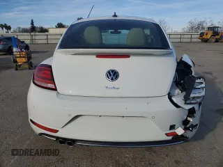 2019 Volkswagen Beetle SE with VIN 3VWJD7AT9KM720369, listed as a Copart auction lot 43407005 with Not provided miles and Salvage title. Bid and sale history available at DreamBid. Image 6.