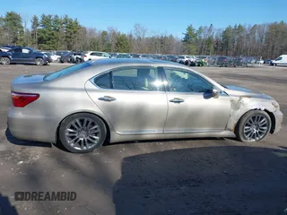 2011 Lexus LS 460 L with VIN JTHGL5EF1B5041922, listed as a IAAI auction lot 41882811 with 201,877 mi miles and . Bid and sale history available at DreamBid. Image 13.