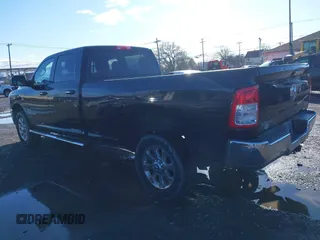 2019 Ram 2500 Big Horn with VIN 3C6UR5JL7KG626549, listed as a IAAI auction lot 42034609 with 47,996 mi miles. Bid and sale history available at carsss.com. Image 3.
