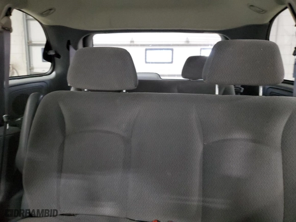 2006 Chrysler Town & Country SWB with VIN 1A4GP45R76B740211, listed as a Copart auction lot 84770074 with 52,557 mi miles and Clean Title. Bid and sale history available at carsss.com. Image 10.