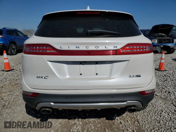 2016 Lincoln MKC Reserve with VIN 5LMTJ3DH6GUJ08257, listed as a Copart auction lot 54090035 with 76,298 mi miles and Salvage title. Bid and sale history available at DreamBid. Image 6.