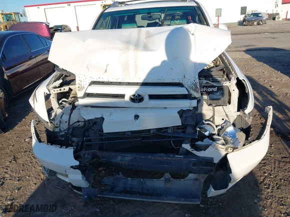 2004 Toyota 4Runner Limited with VIN JTEBT17R840040628, listed as a IAAI auction lot 41764159 with 165,096 mi miles. Bid and sale history available at carsss.com. Image 6.