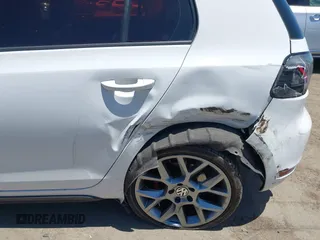 2014 Volkswagen GTI Wolfsburg Edition с VIN WVWGD7AJ4EW000302, выставлен на аукционе IAAI как лот 42235813 с пробегом 178 825 миль миль и . История ставок и продаж доступна на DreamBid. Изображение 6.